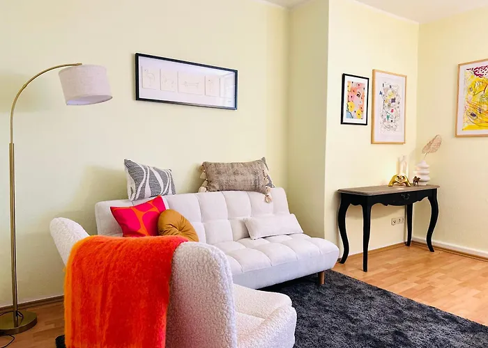 Apartment Kuechwaldblick Designsuite Chemnitz